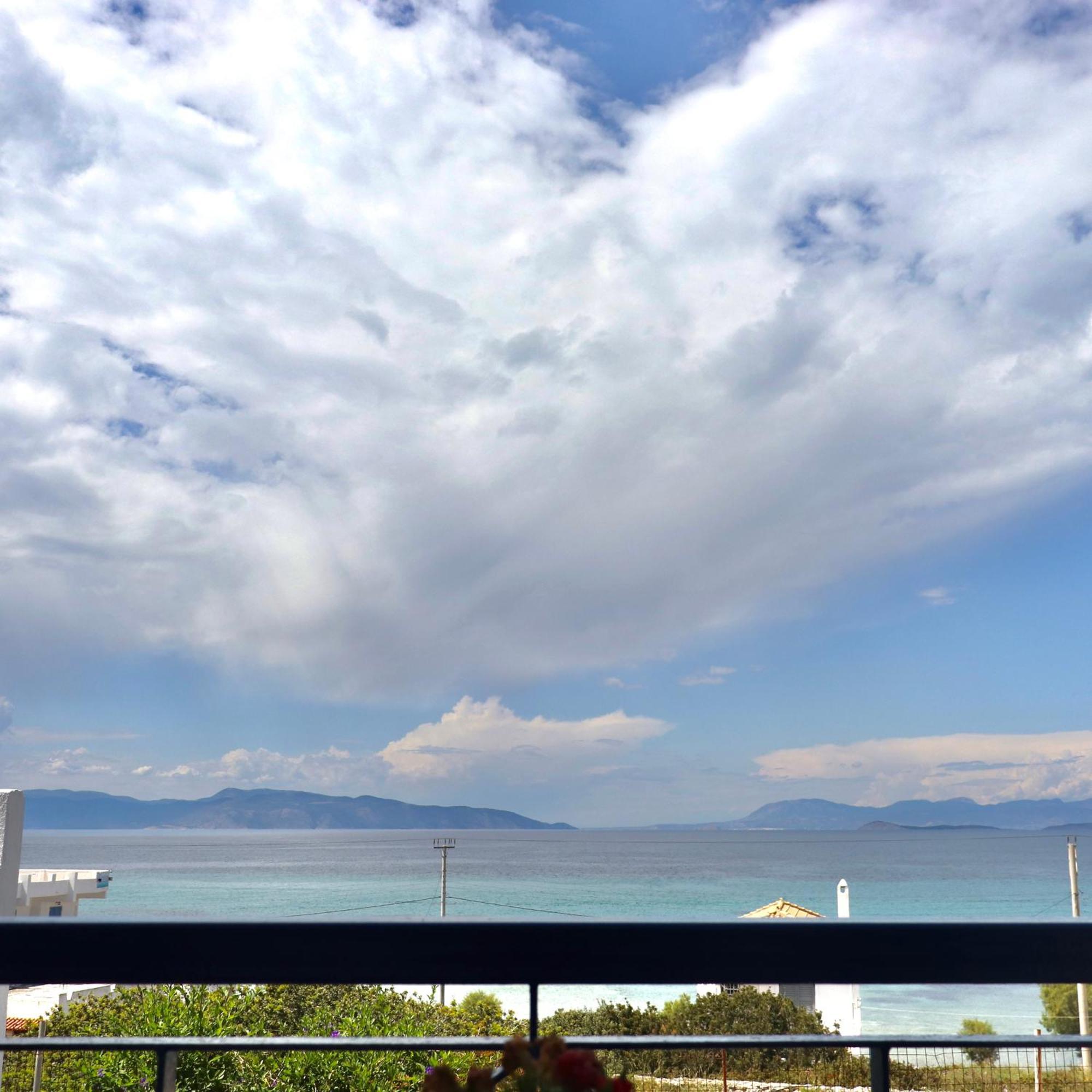 2 Ambelia Paradise Daire Megalochori  Dış mekan fotoğraf